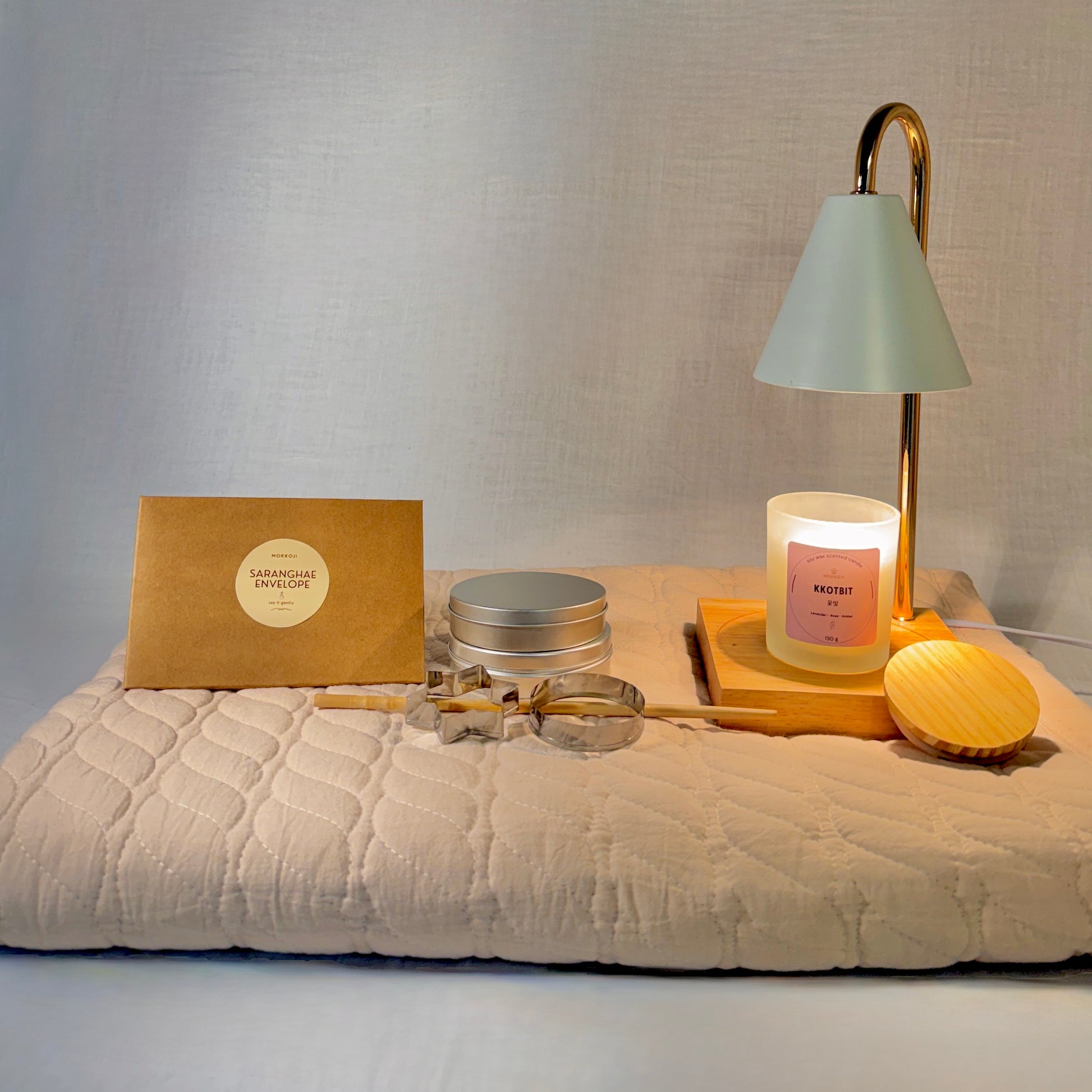 Saranghae date night kit cozy floor setup with candle warmer and conversation cards