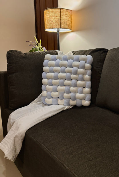 Pogeun Knot Plush Cushion